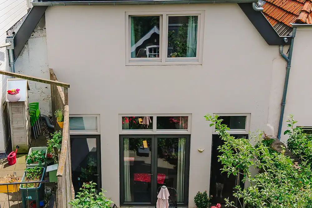 Werkzaamheden aan de stadsvilla in Ravenstein